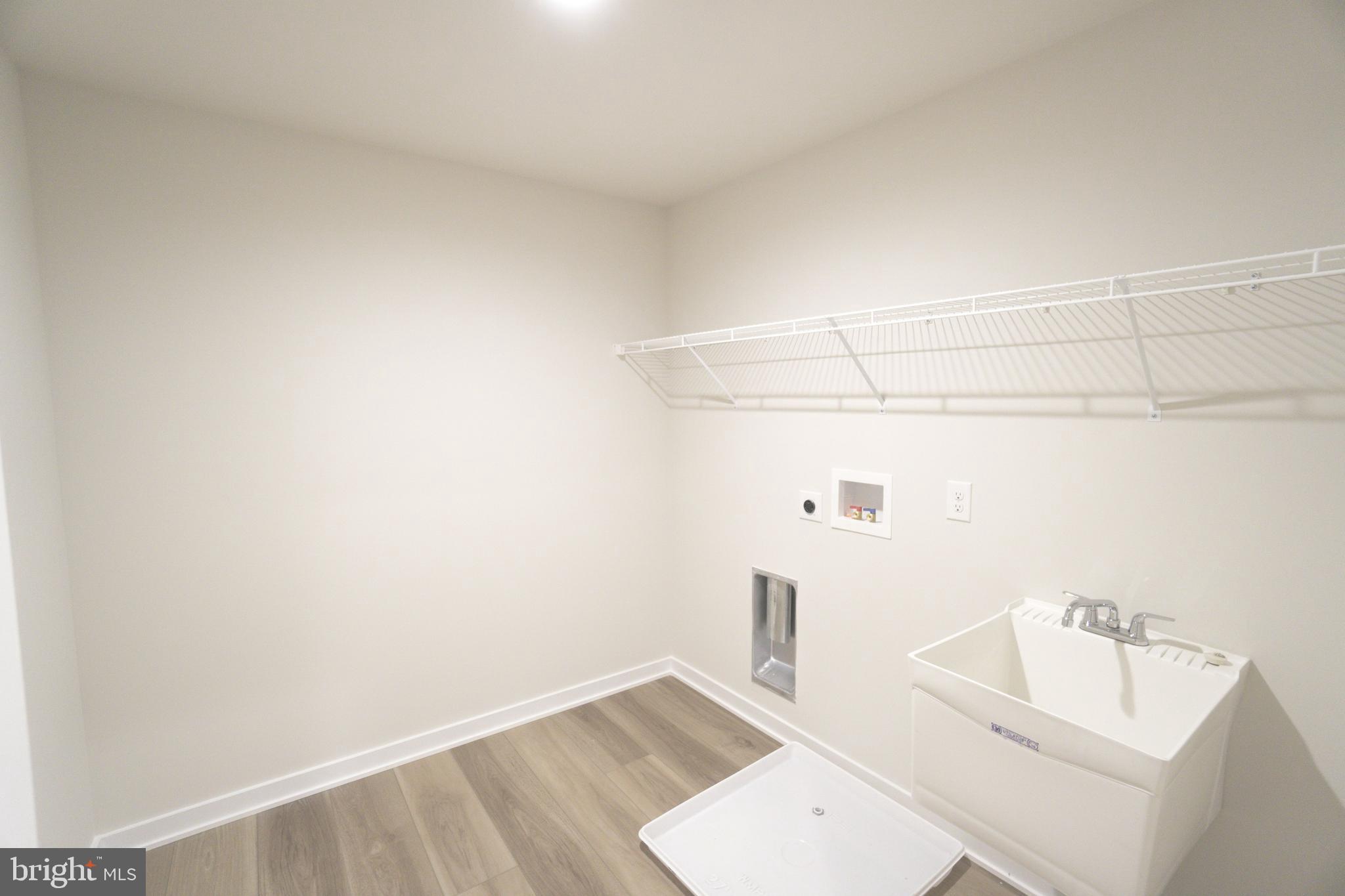 STONEBROOK AT UPPER MERION - Residential Lease