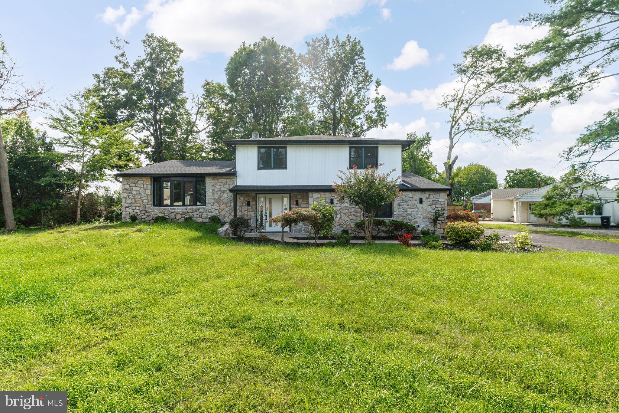 120 WOODLAND ROAD