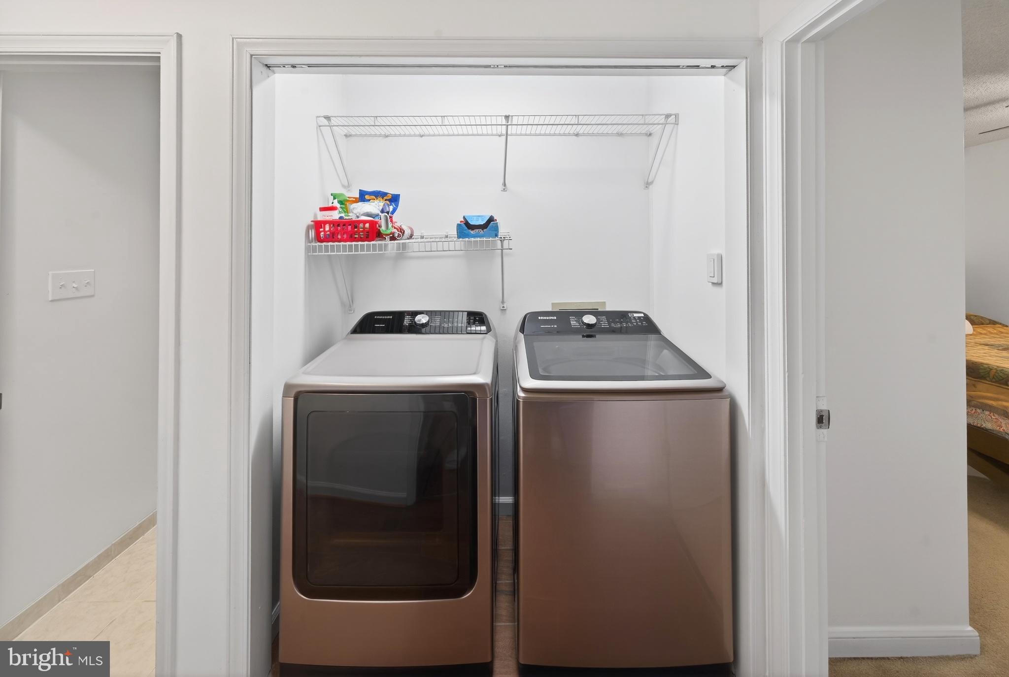 OAK VIEW - Residential