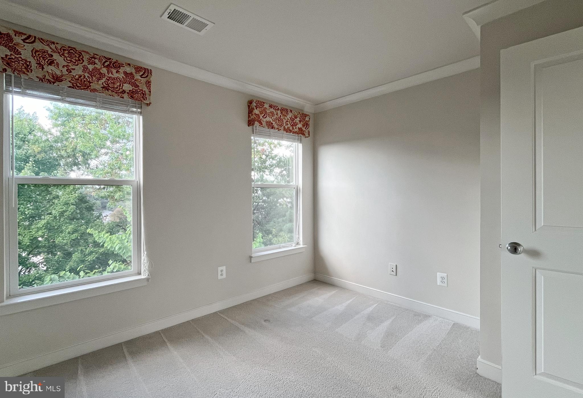 CENTERPOINTE - Residential