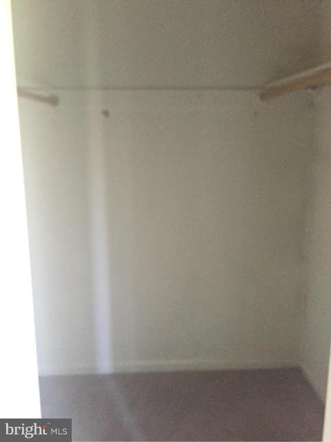 BAY HILLS - Residential