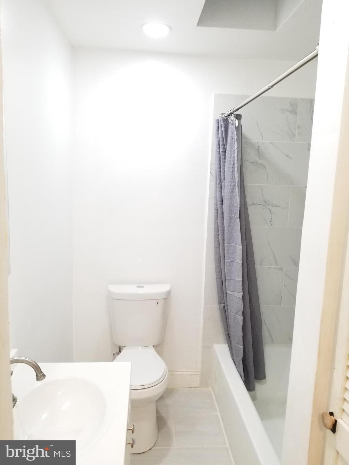MORRELL PARK - Residential Lease