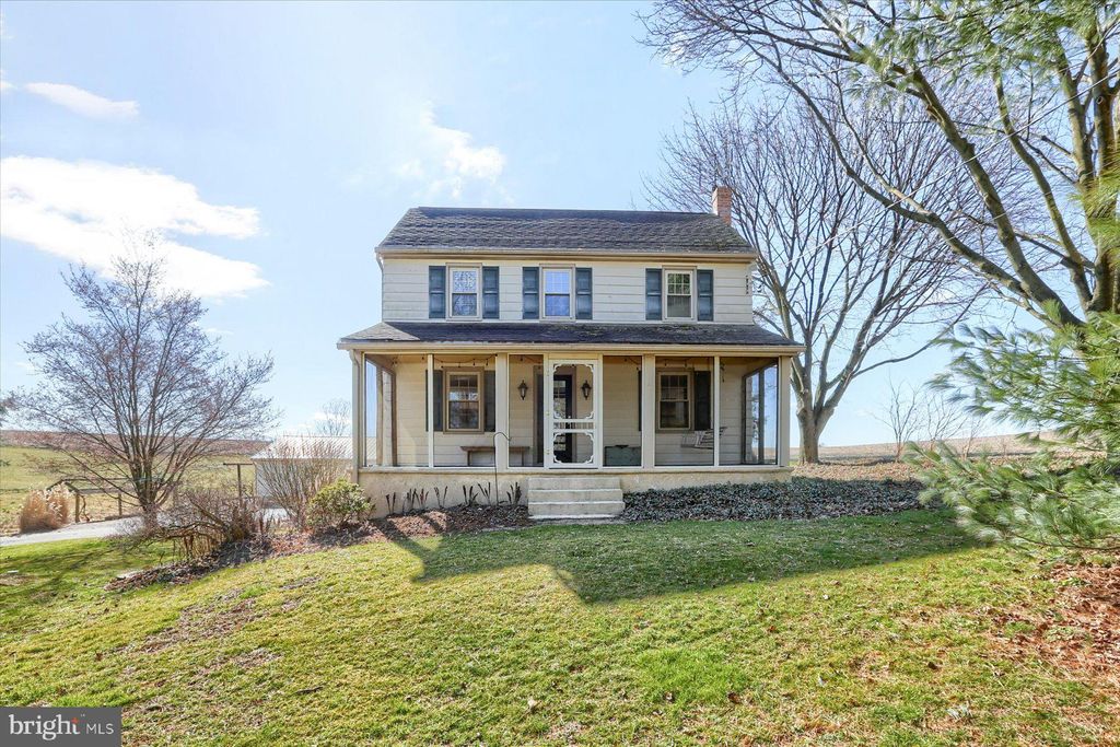 Photo of 59 CARDINAL DR, QUARRYVILLE, PA 17566 (MLS # PALA2031560)