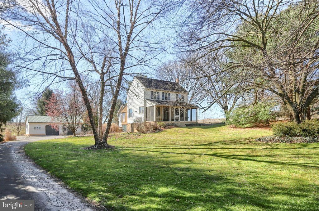 Photo of 59 CARDINAL DR, QUARRYVILLE, PA 17566 (MLS # PALA2031560)