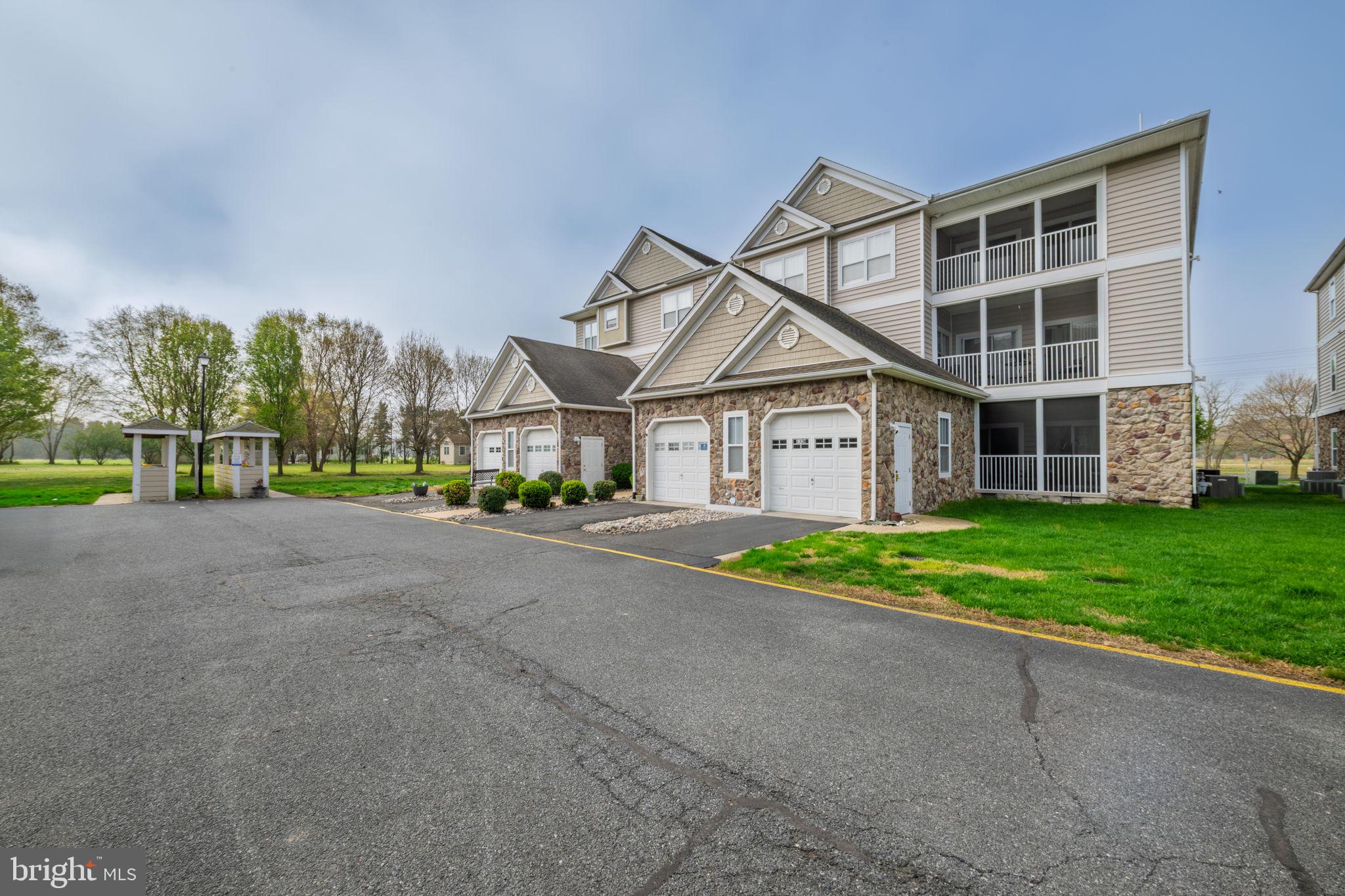 4101 FULLERTON COURT C