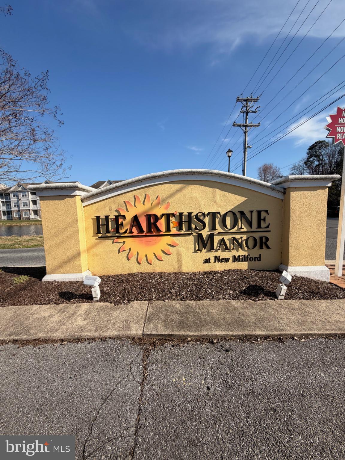 4101 FULLERTON COURT