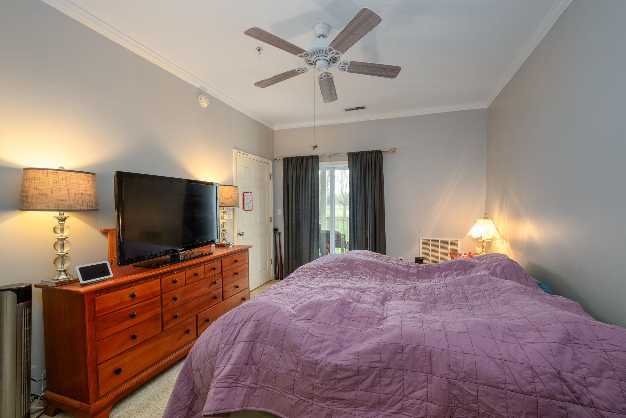 HEARTHSTONE MANOR - Residential