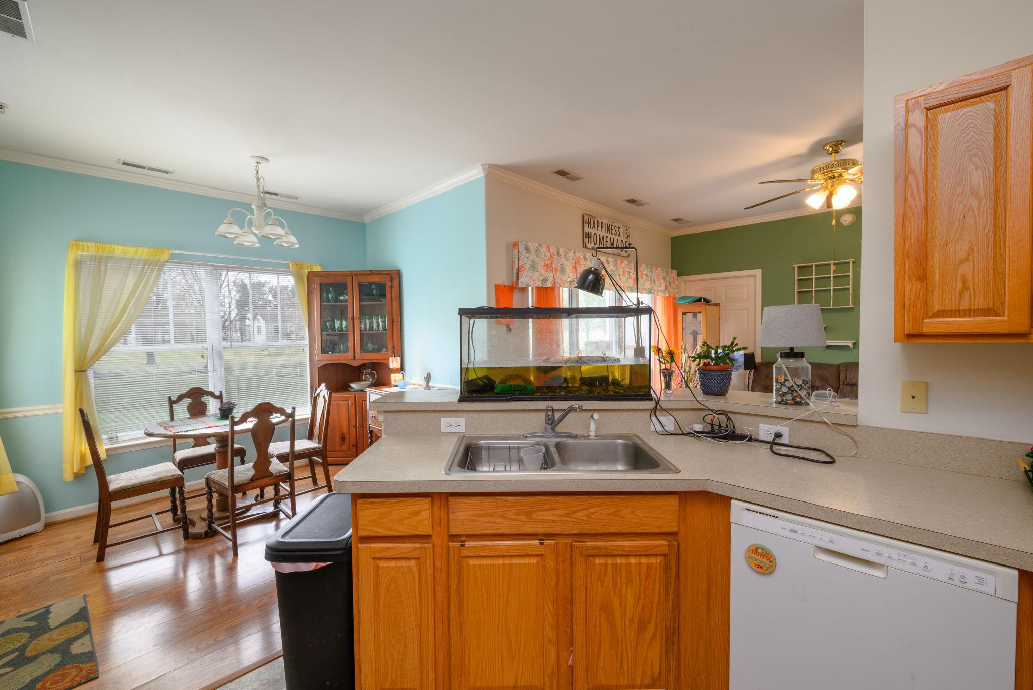 HEARTHSTONE MANOR - Residential