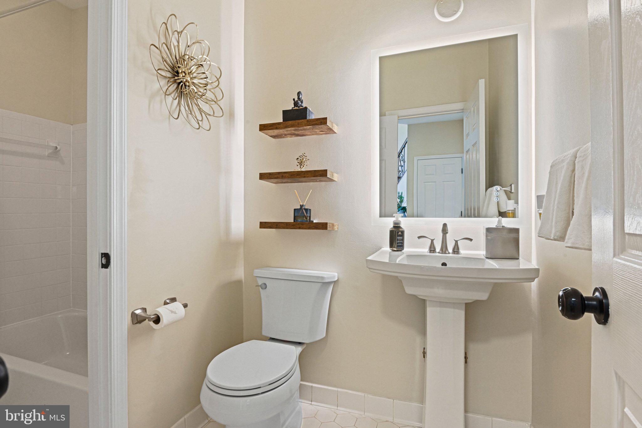 DOMINION RIDGE - Residential