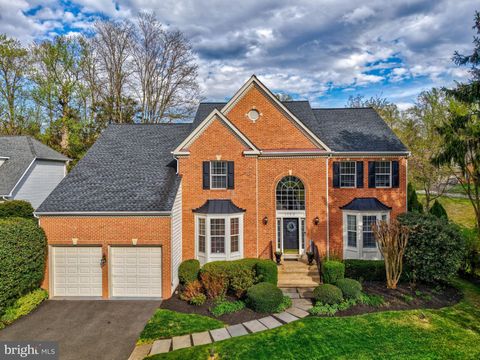 1302 MONROE STREET HERNDON VA 20170