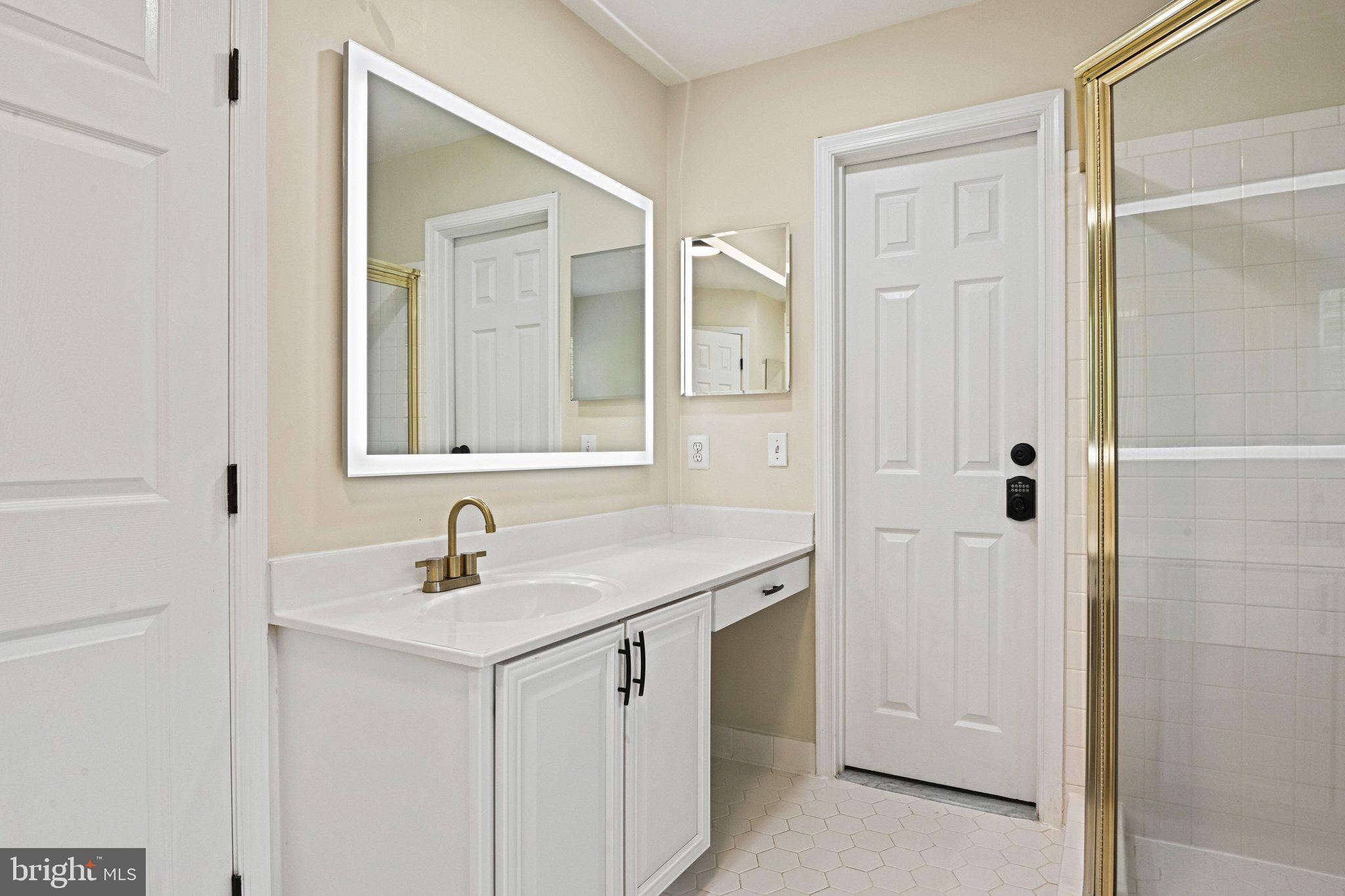 DOMINION RIDGE - Residential