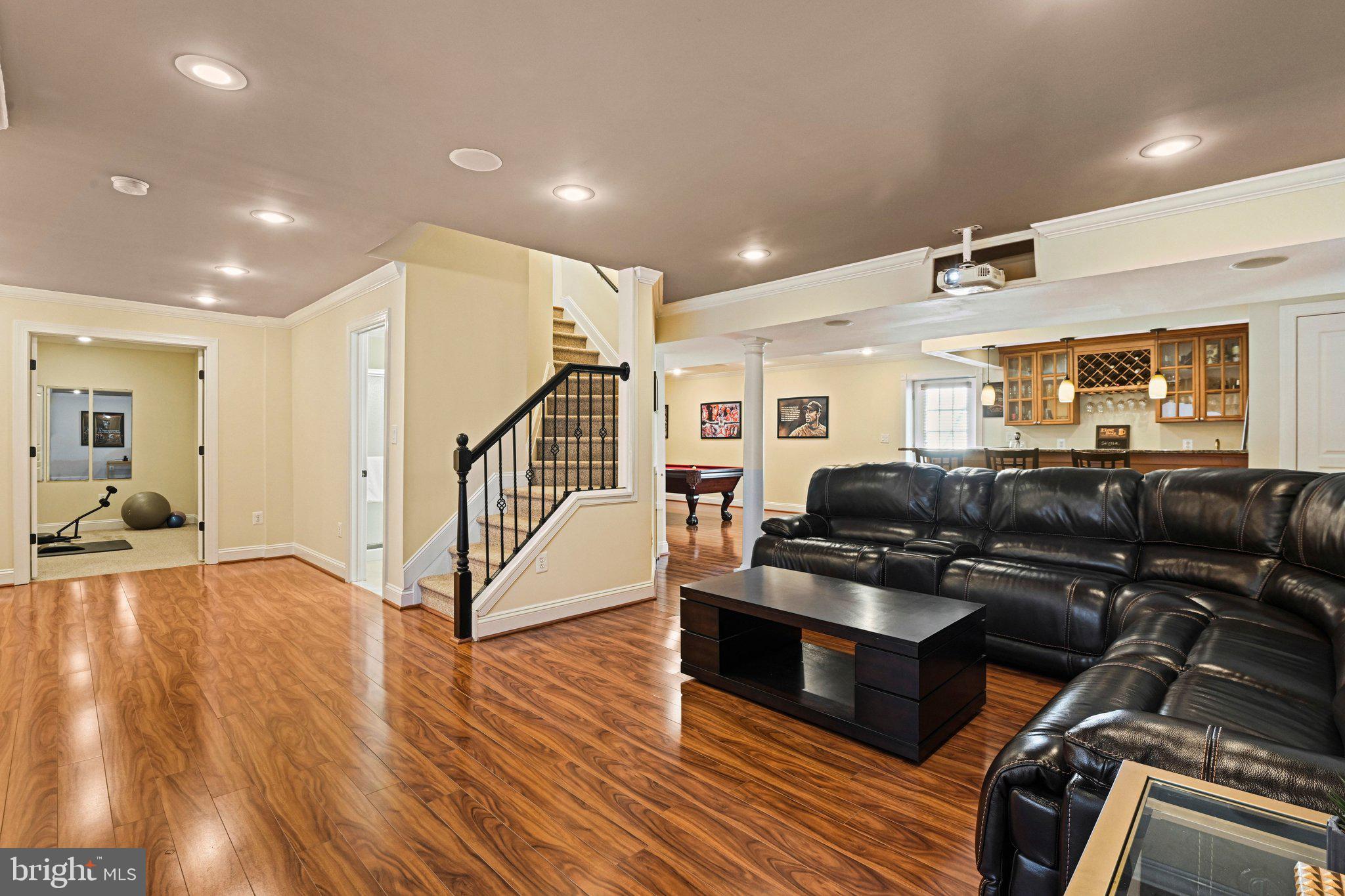 DOMINION RIDGE - Residential