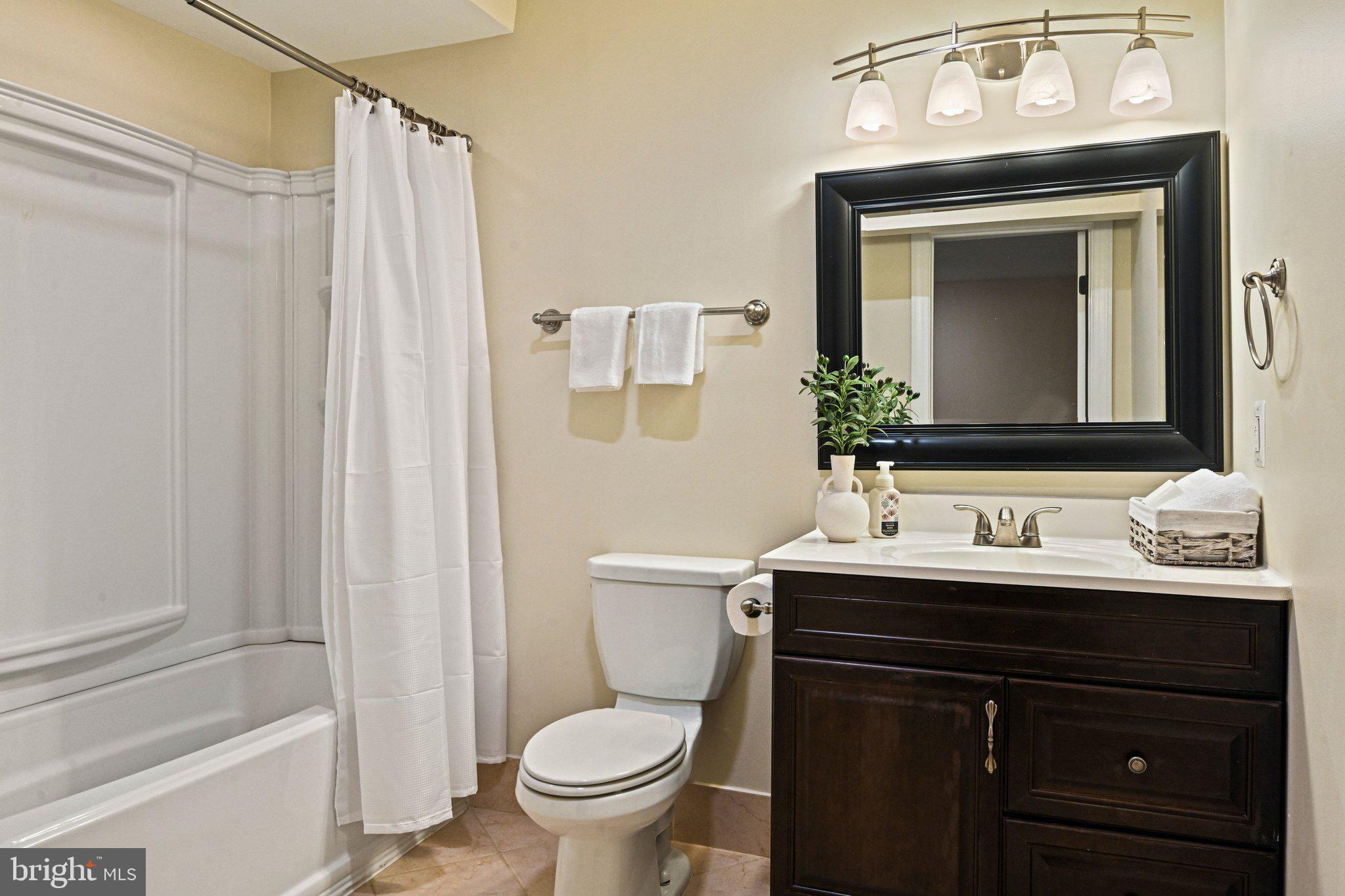 DOMINION RIDGE - Residential