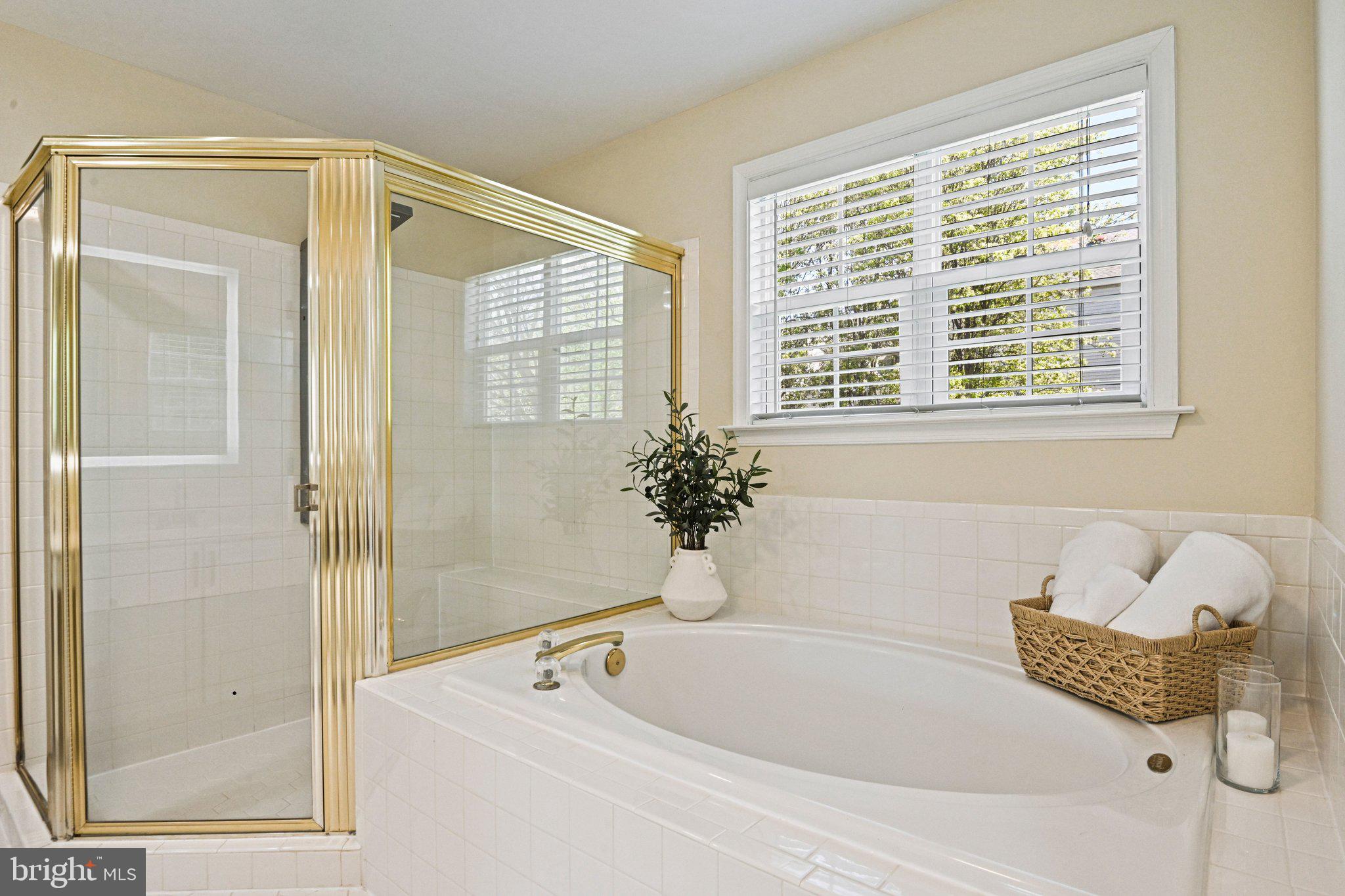 DOMINION RIDGE - Residential