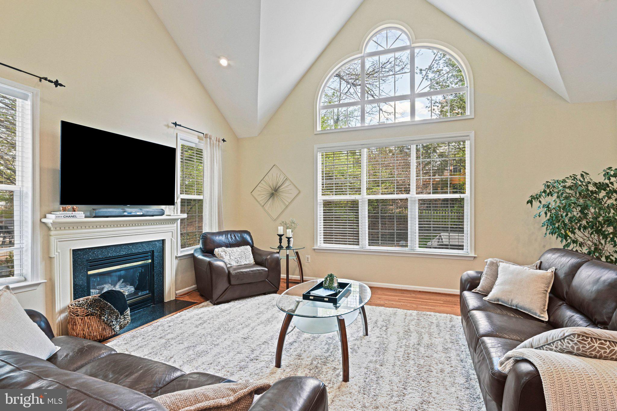 DOMINION RIDGE - Residential