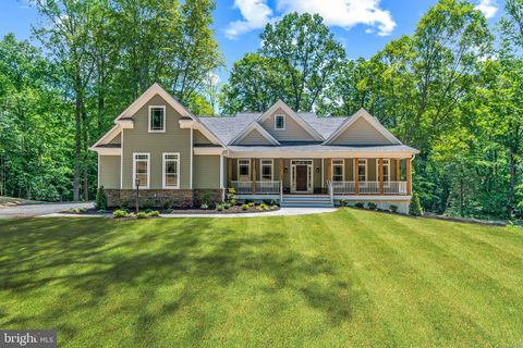 6001 COPPER MILL DRIVE FREDERICKSBURG VA 22407