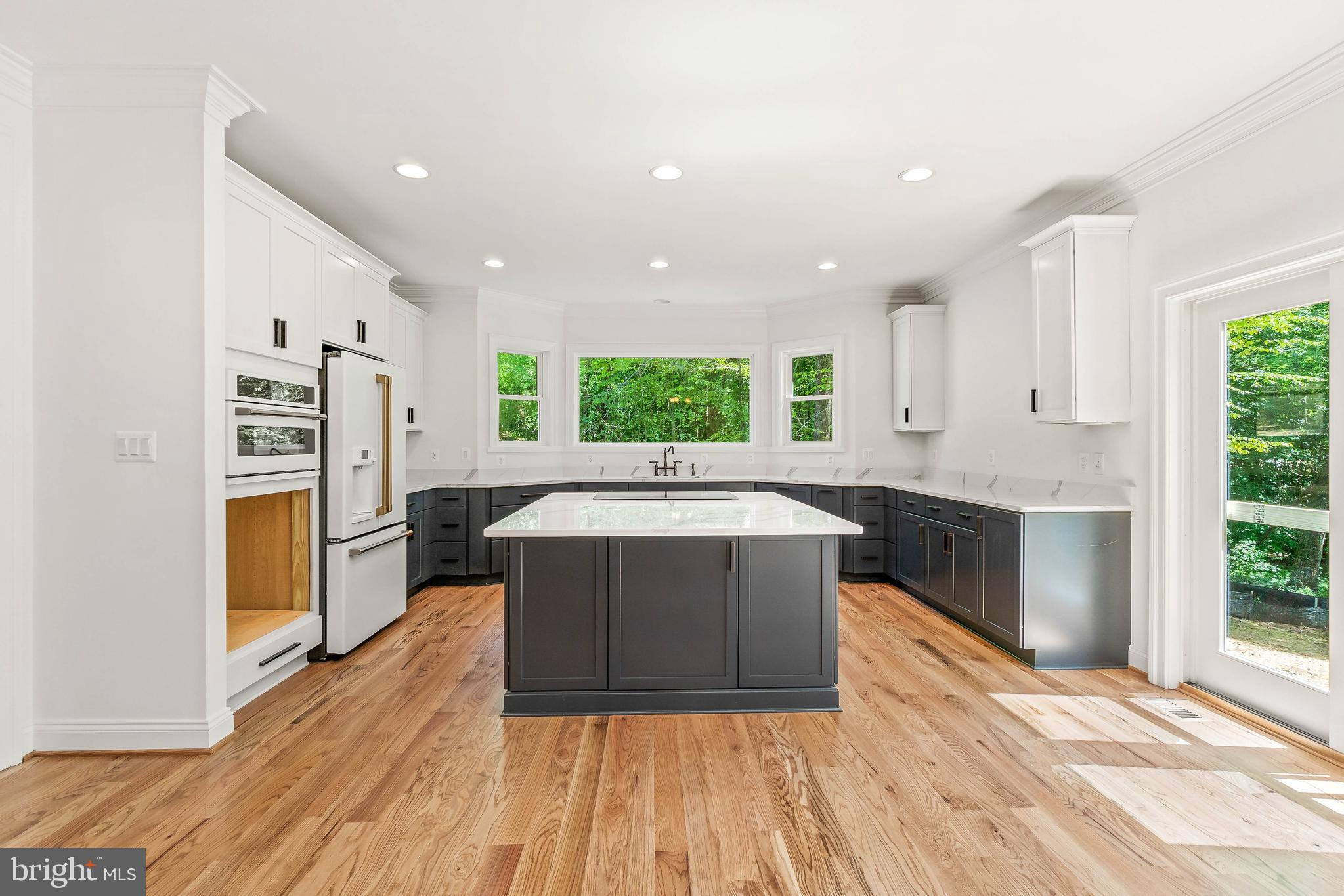 6001 COPPER MILL DRIVE