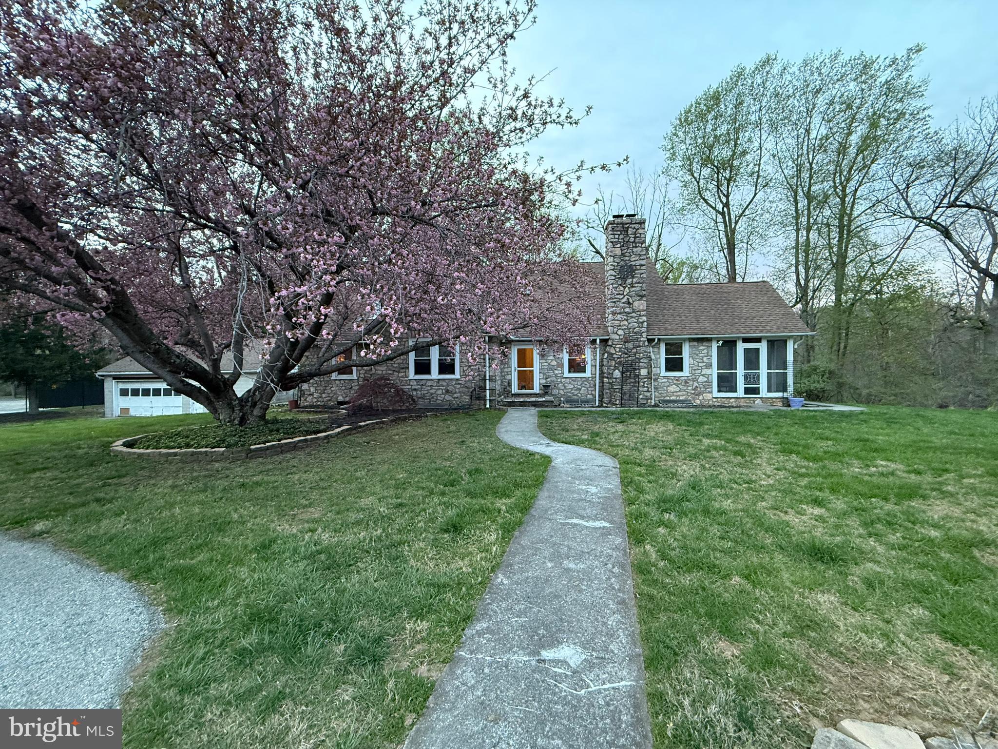 1019 KIMBERTON ROAD