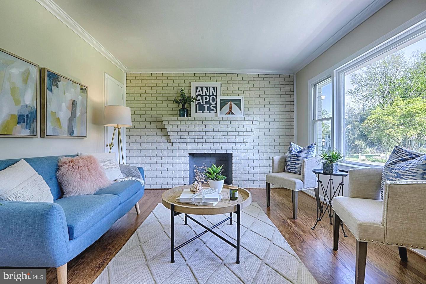 REGULARS - Residential Lease