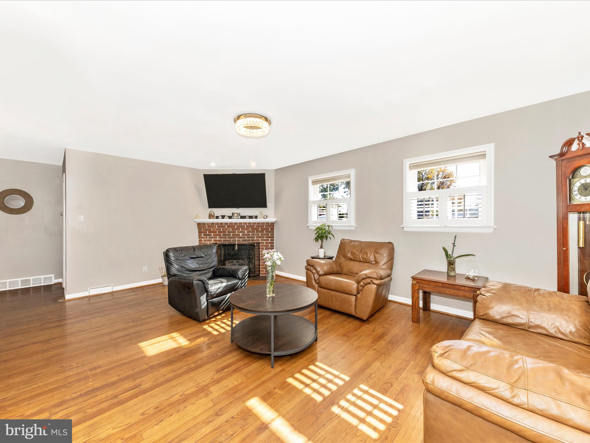 VILLA ESTATES - Residential