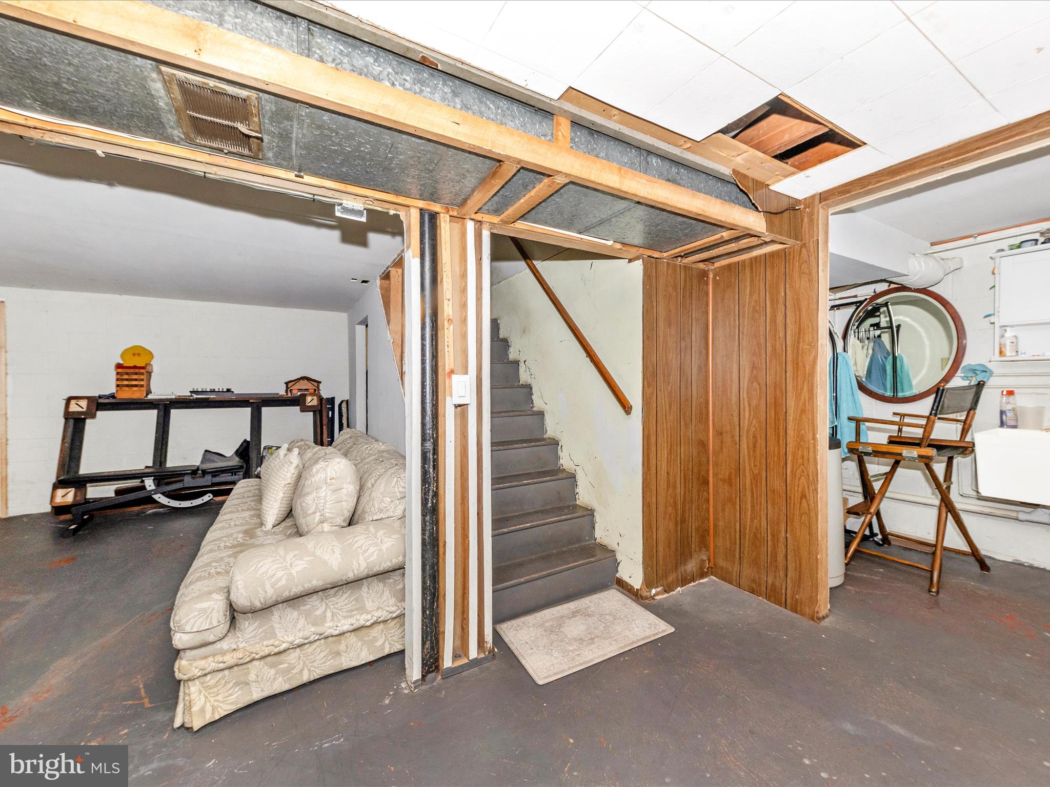 VILLA ESTATES - Residential