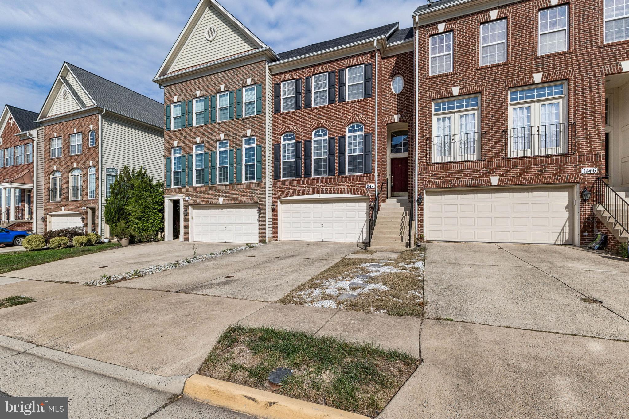 1148 KEOKUK TERRACE NE