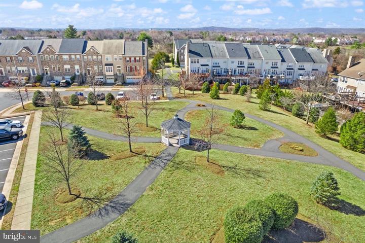 EDWARDS LANDING - Residential