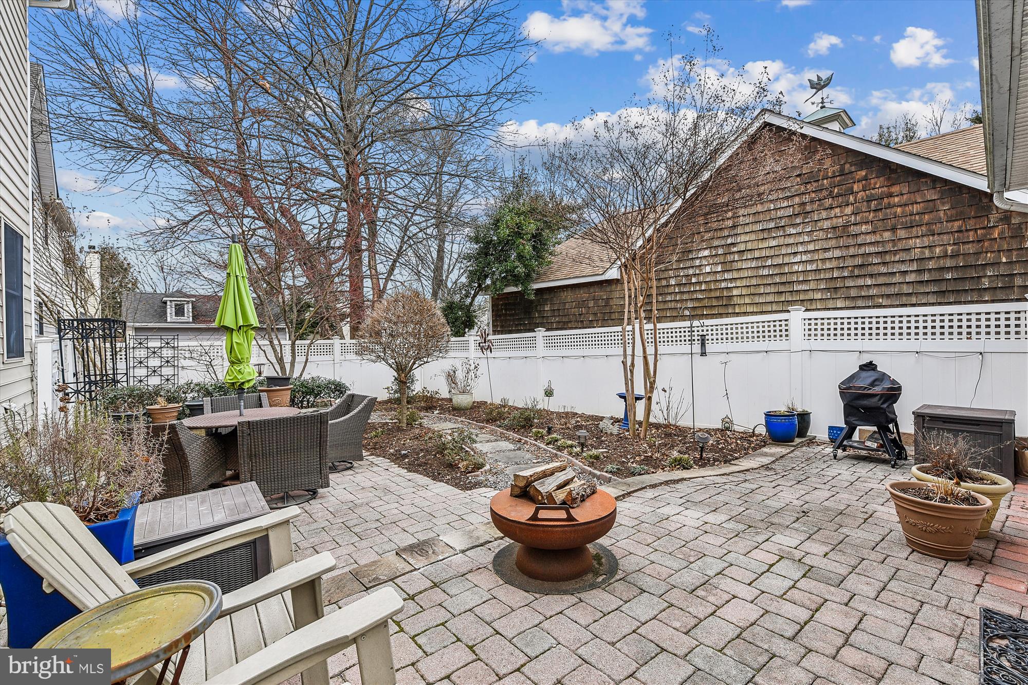 EASTPORT - Residential