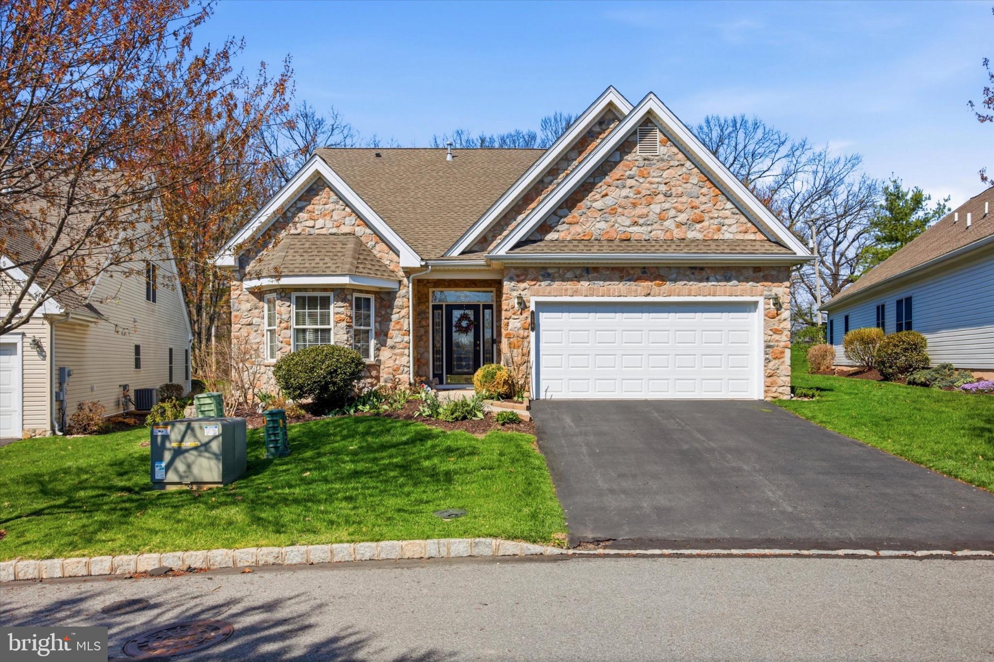 GLENMOOR - Residential