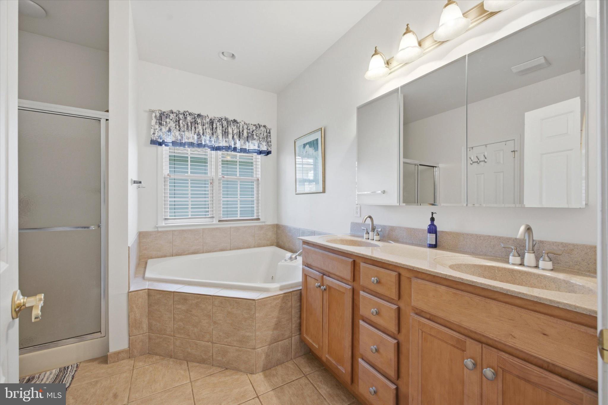 GLENMOOR - Residential