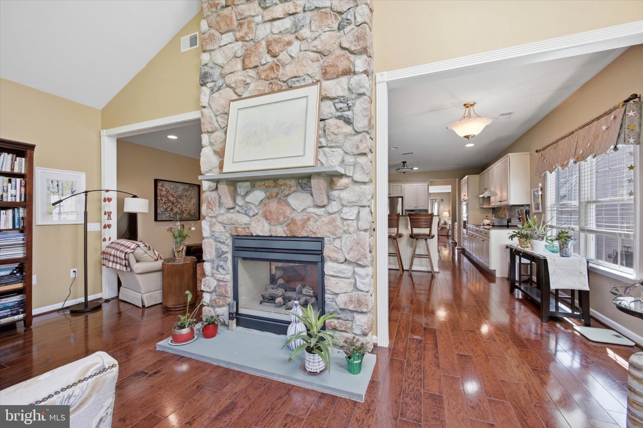 GLENMOOR - Residential