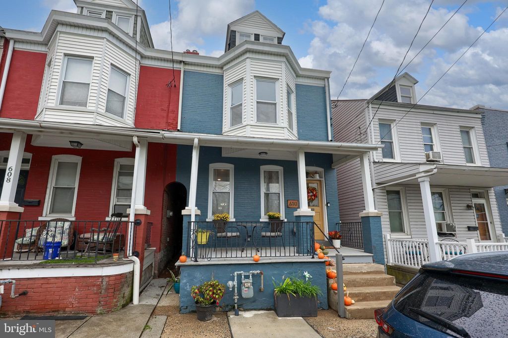 Photo of 610 N Mary Street, LANCASTER, PA 17603 (MLS # PALA2076456)