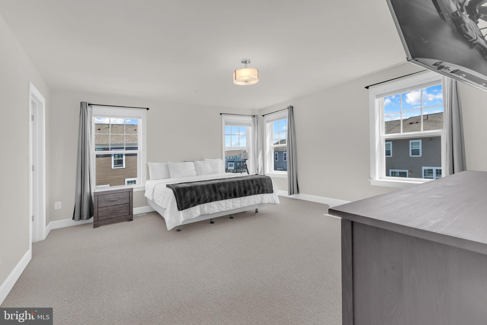 PARKSIDE AT WESTPHALIA - Residential