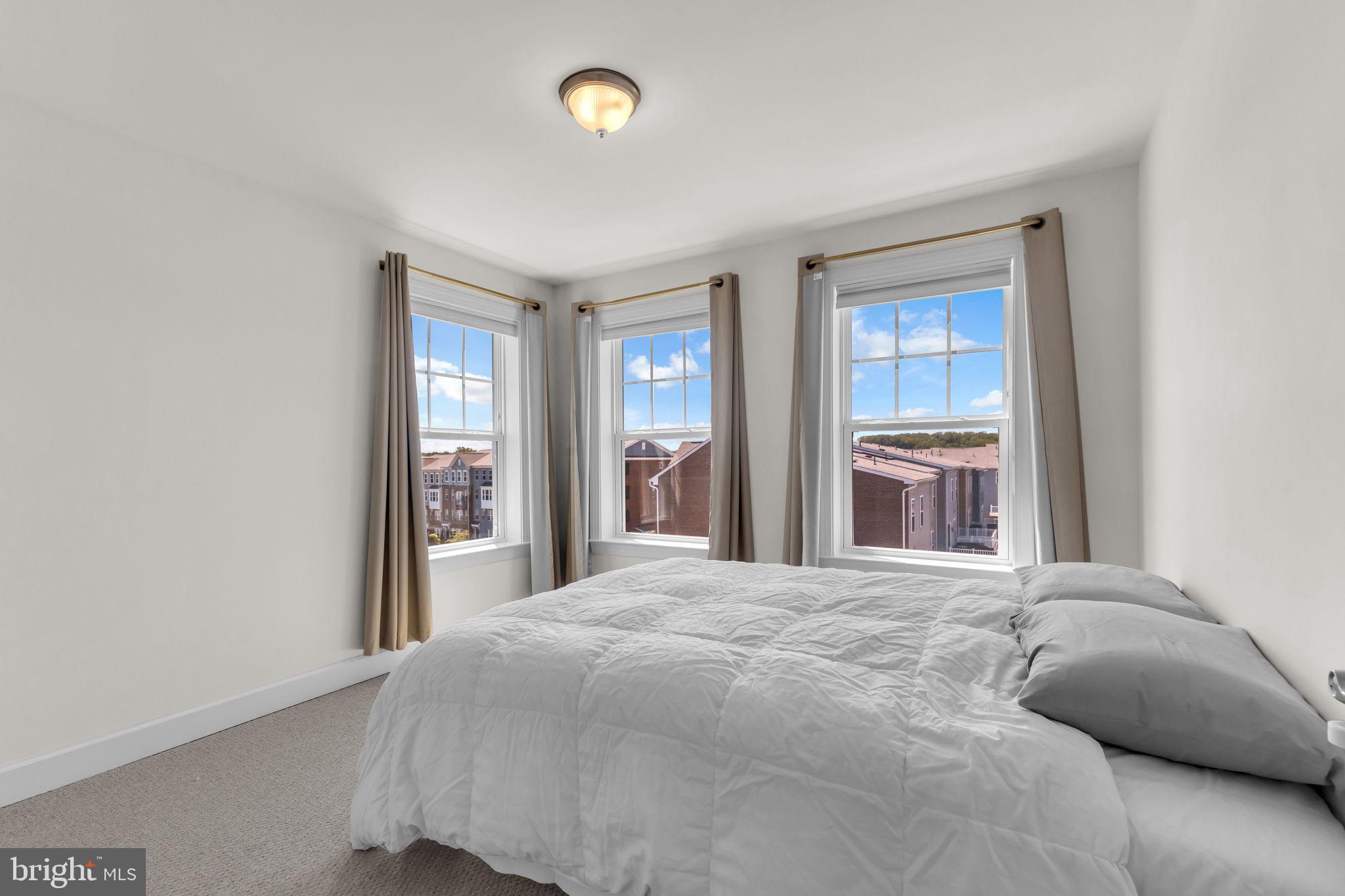 PARKSIDE AT WESTPHALIA - Residential