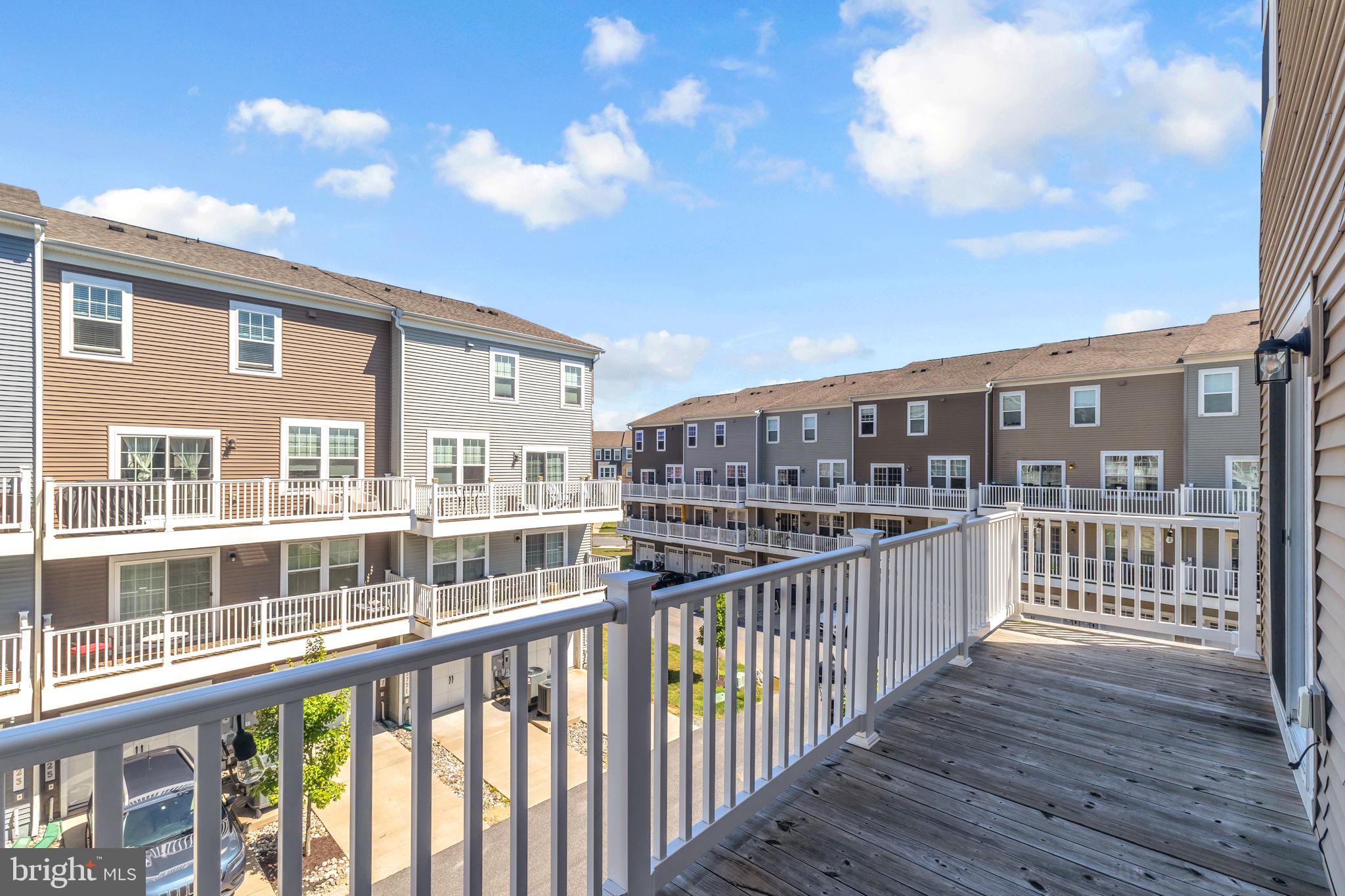 PARKSIDE AT WESTPHALIA - Residential