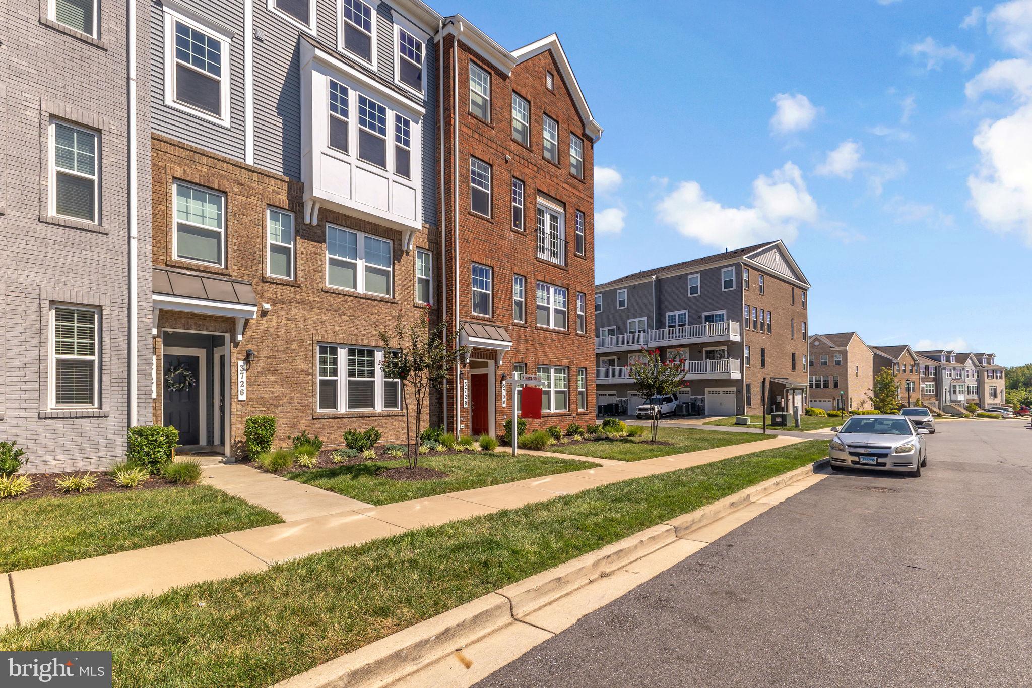 PARKSIDE AT WESTPHALIA - Residential