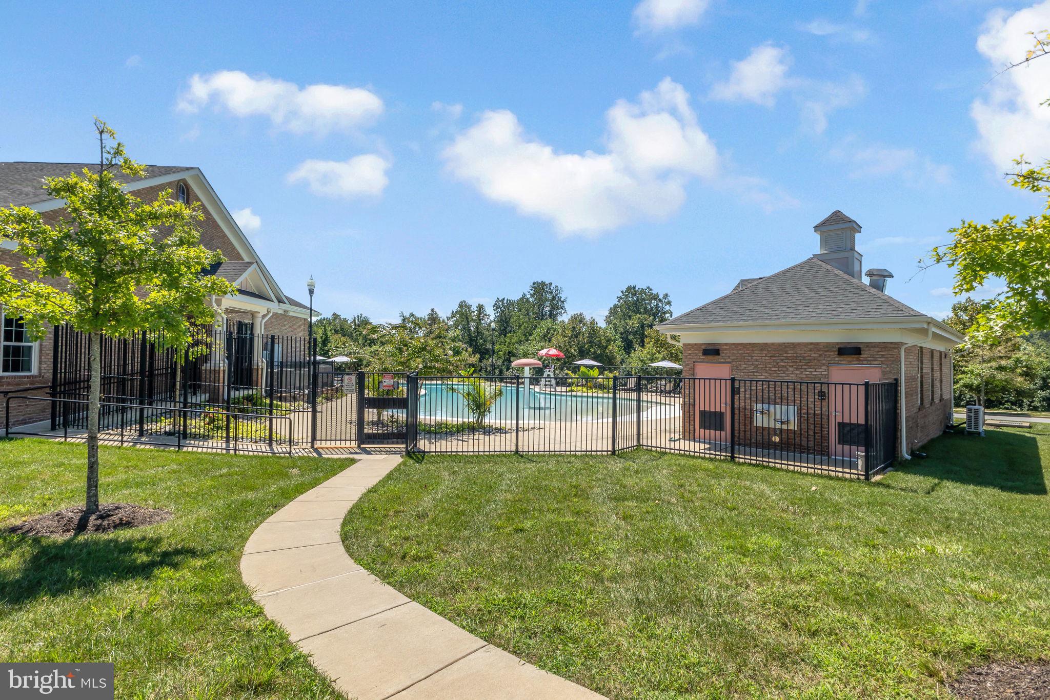 PARKSIDE AT WESTPHALIA - Residential