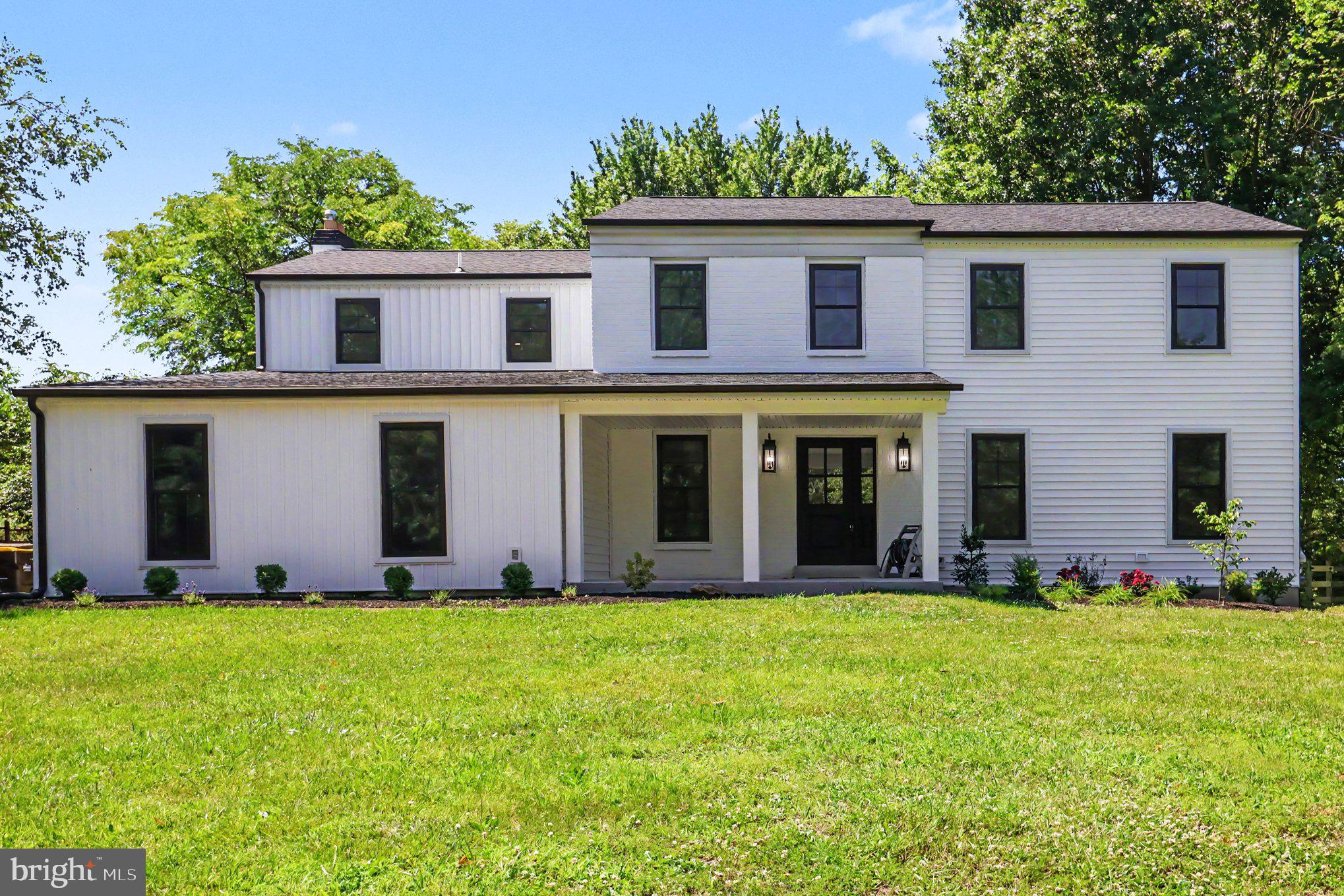 1705 GLENN LANE