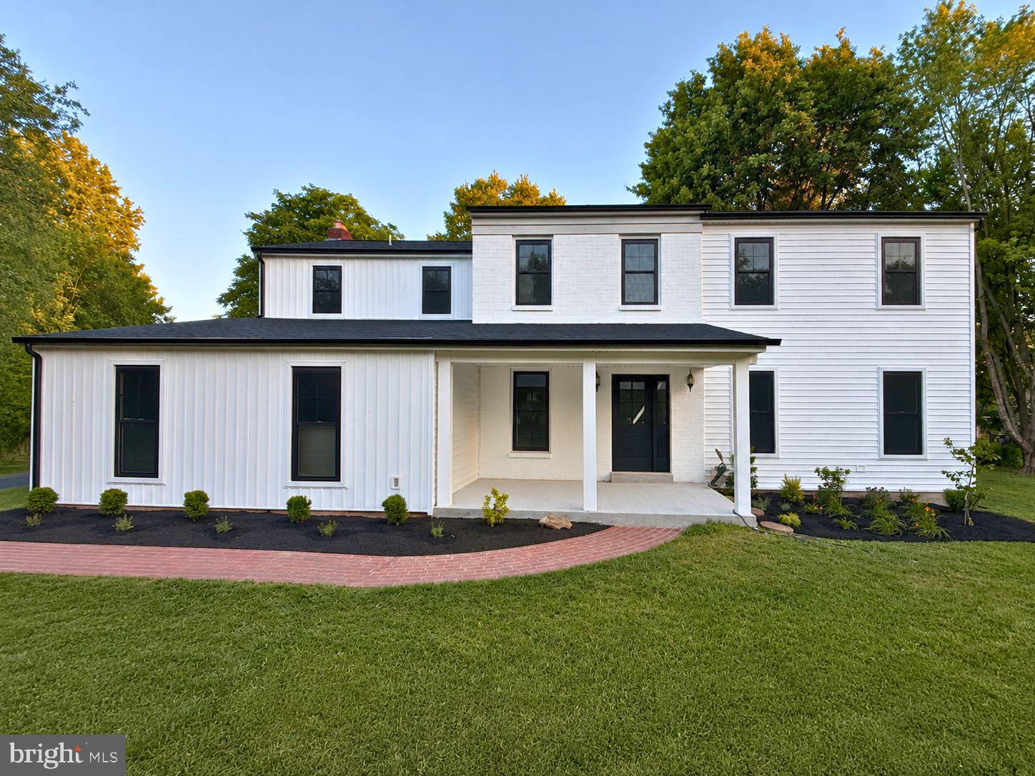 1705 GLENN LANE
