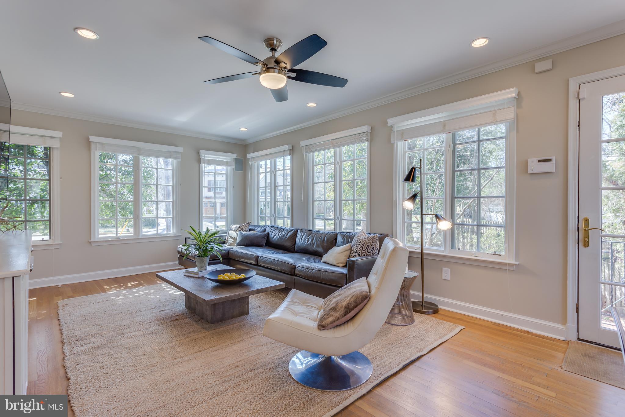 CHEVY CHASE - Residential