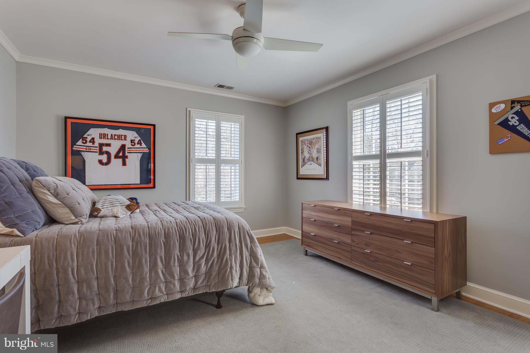 CHEVY CHASE - Residential