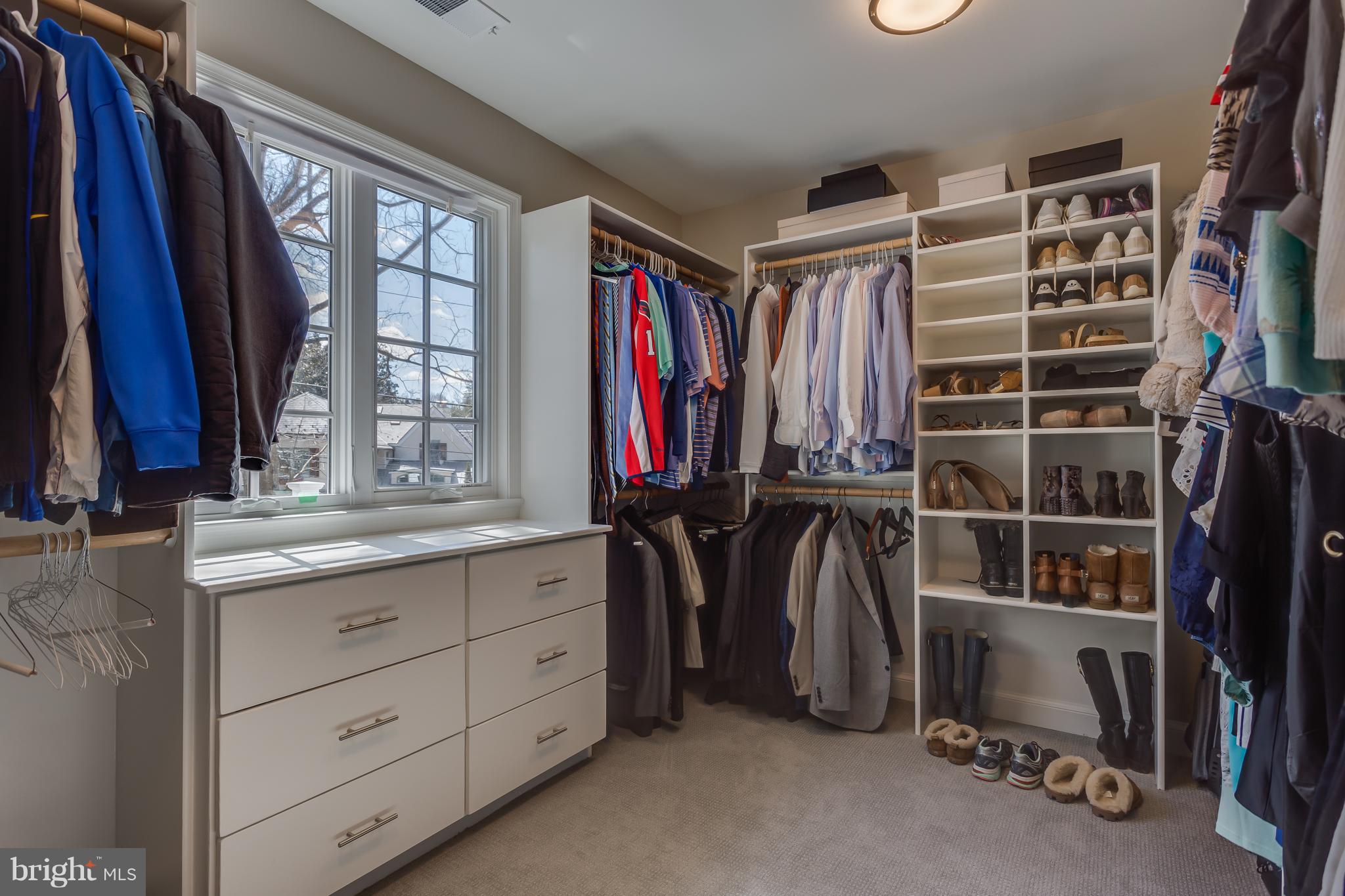 CHEVY CHASE - Residential