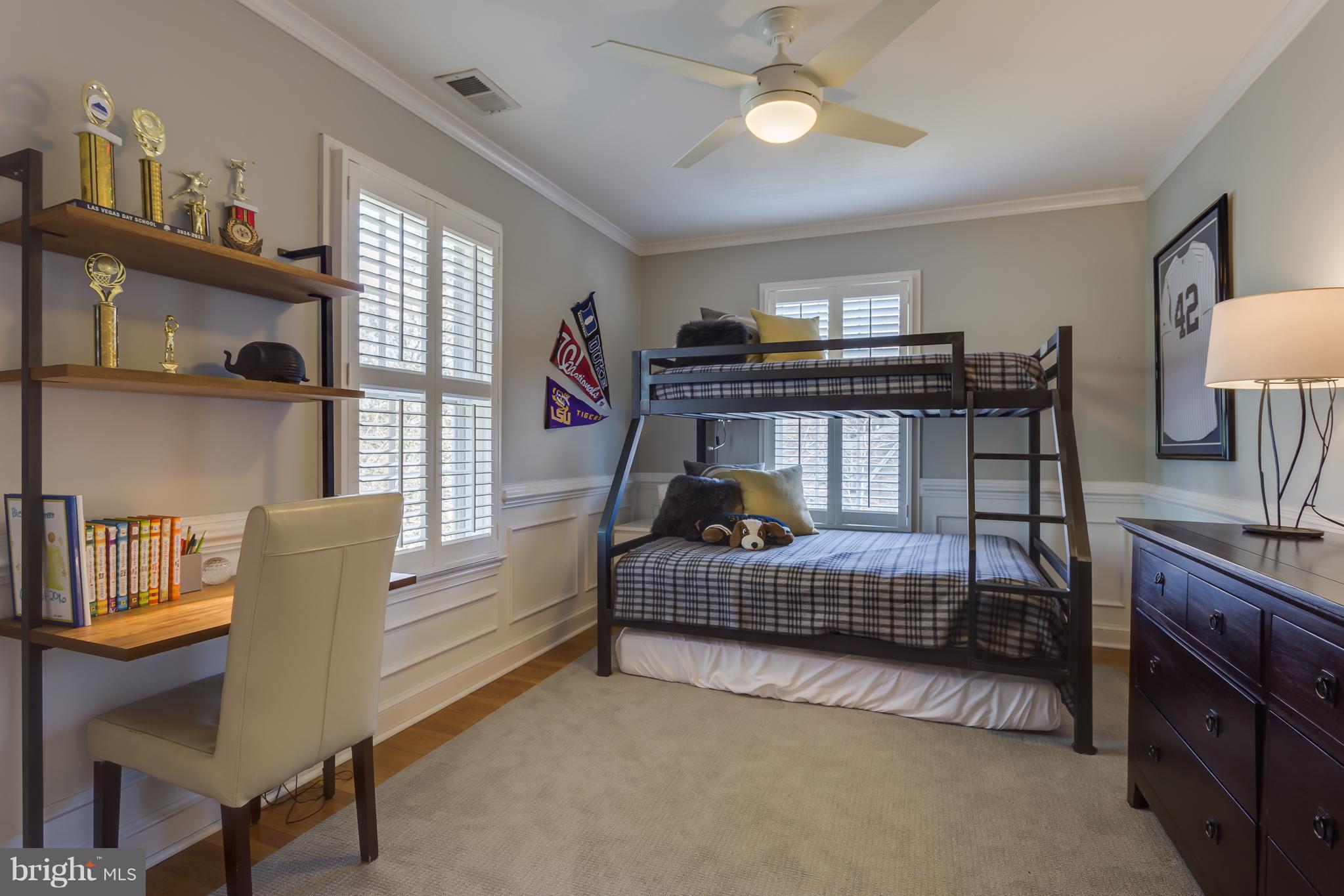 CHEVY CHASE - Residential