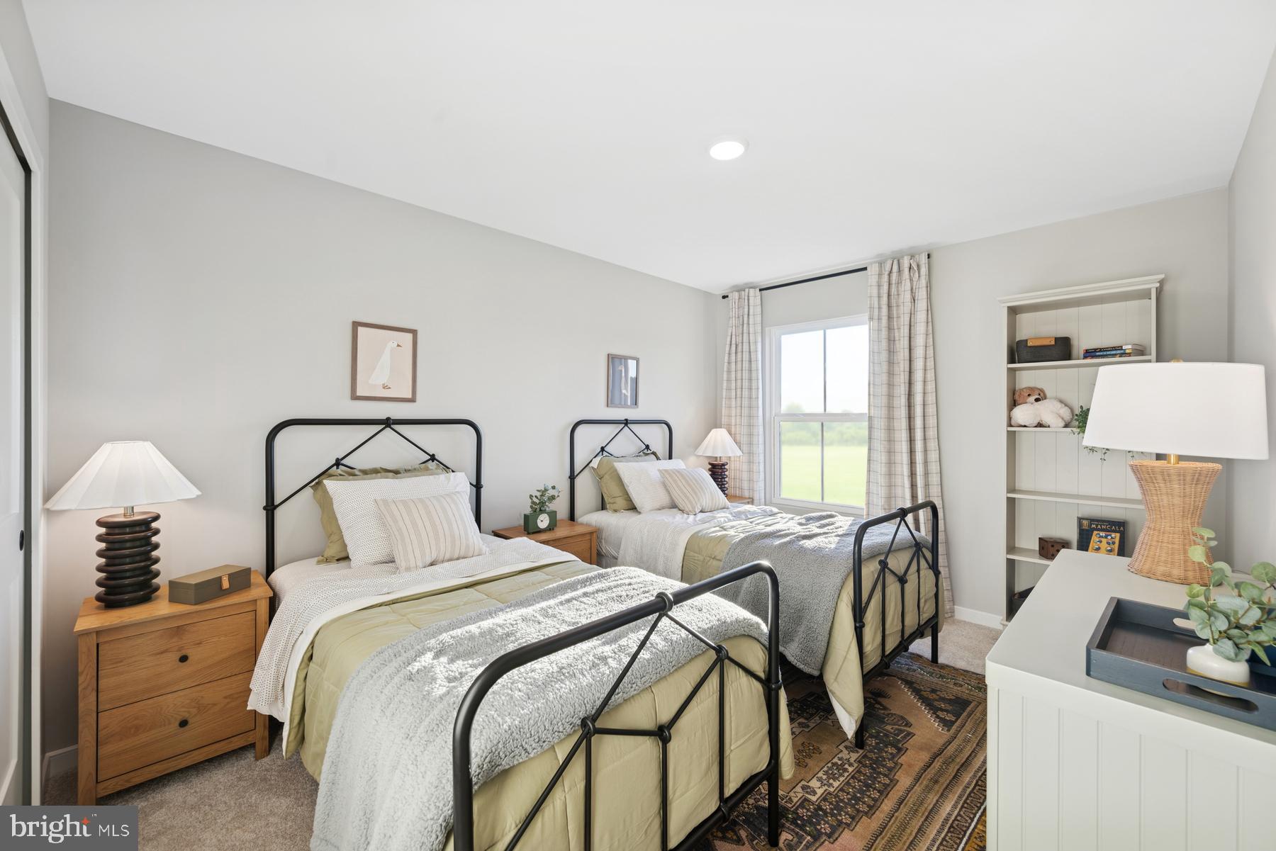 HUNTWELL WEST - Residential