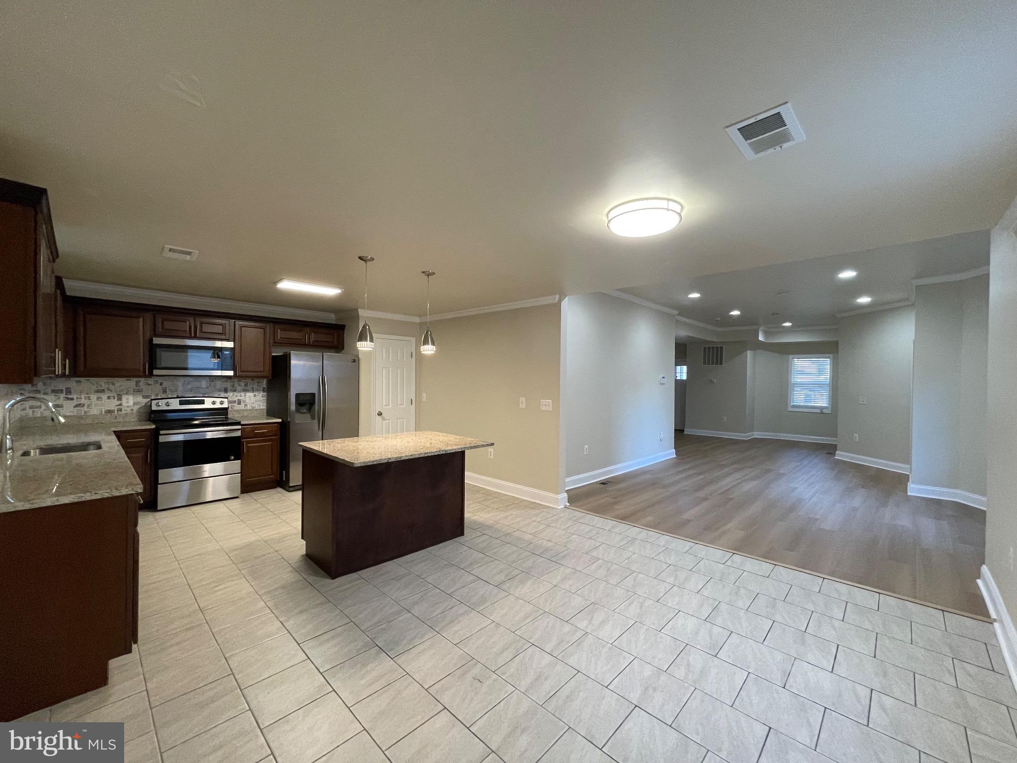 FOREST PARK - Residential