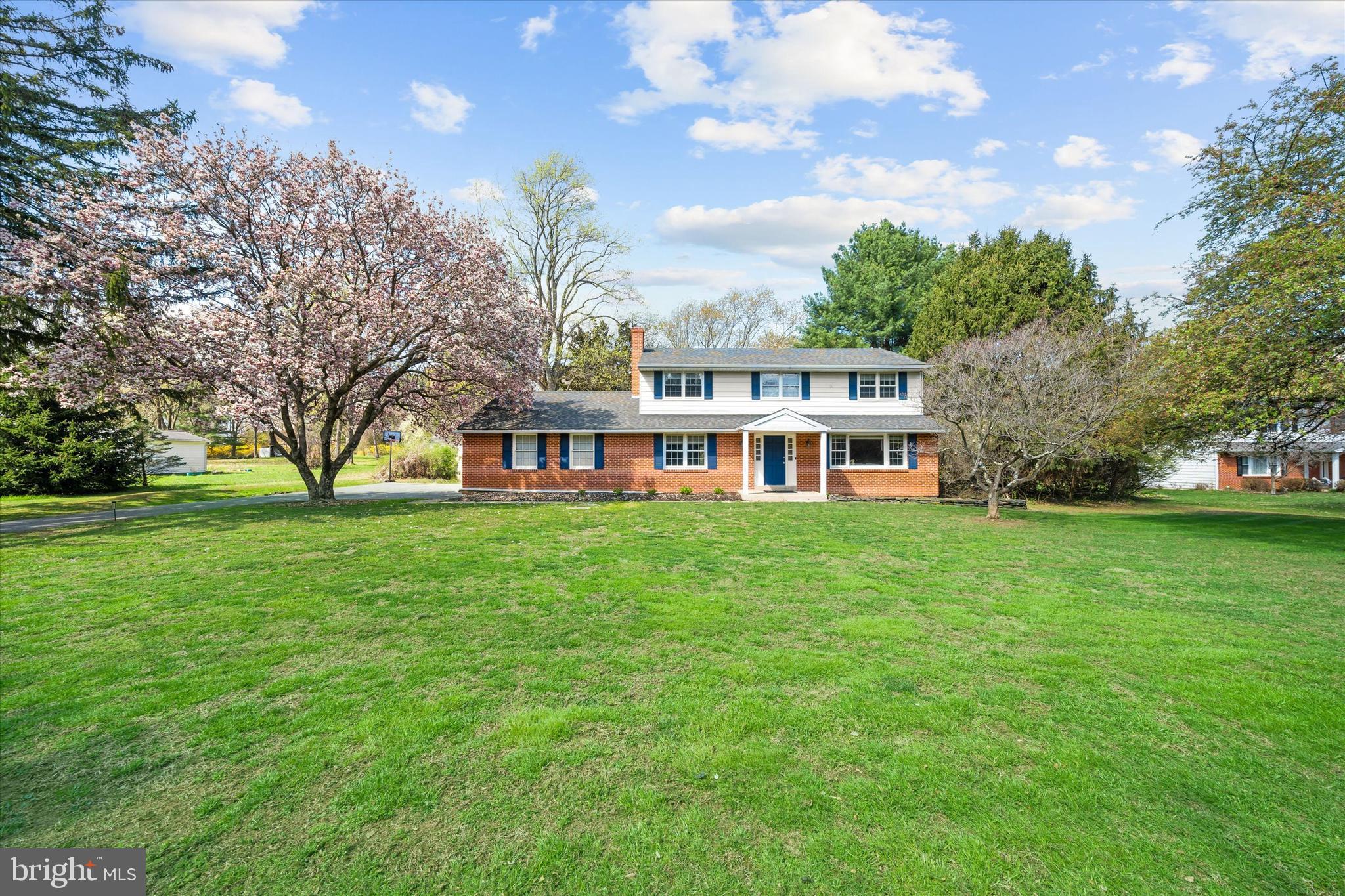 WINDSOR - Residential