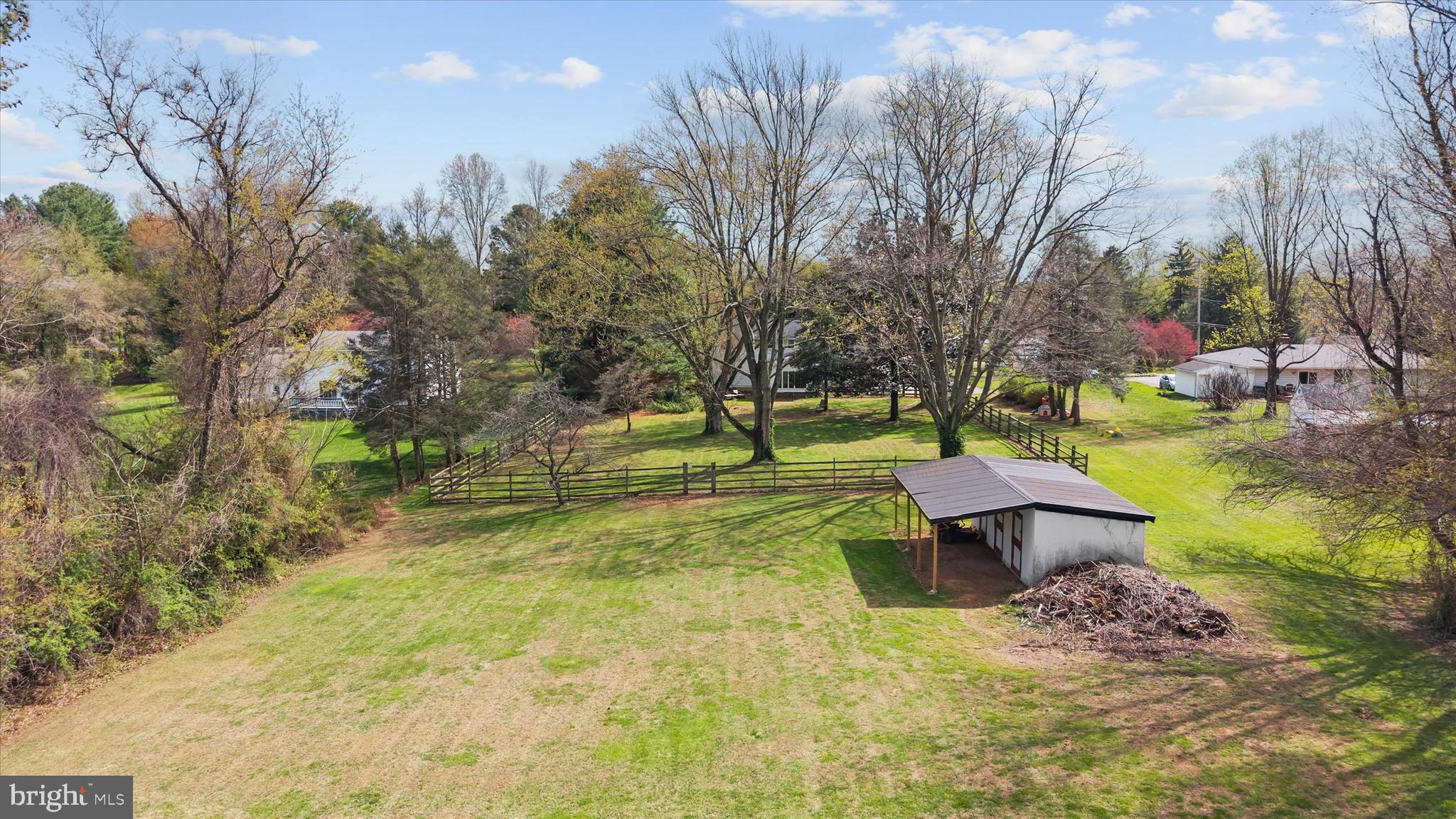 WINDSOR - Residential