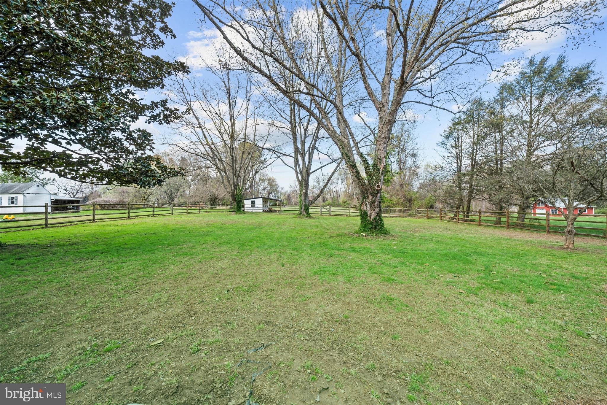 WINDSOR - Residential