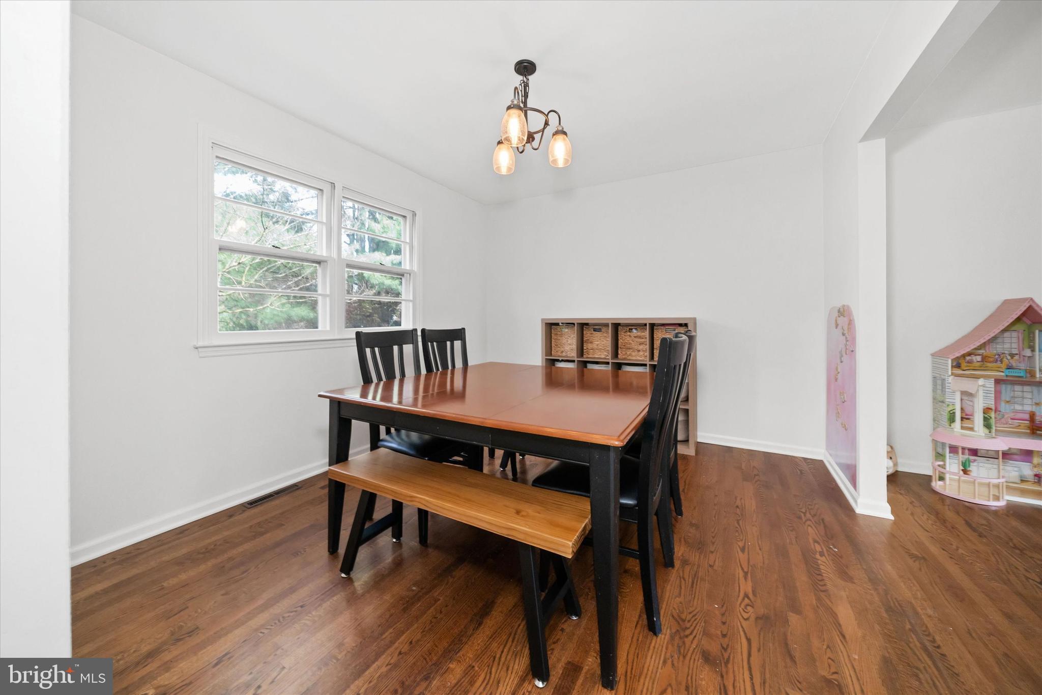 WINDSOR - Residential