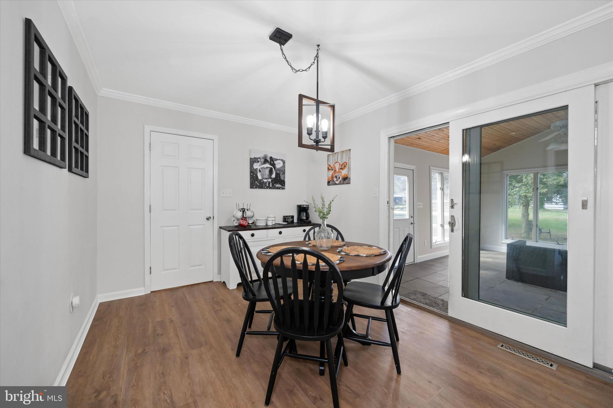 WINDSOR - Residential